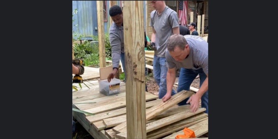 Cops Help Repair Distressed Woman's Wheelchair Ramp