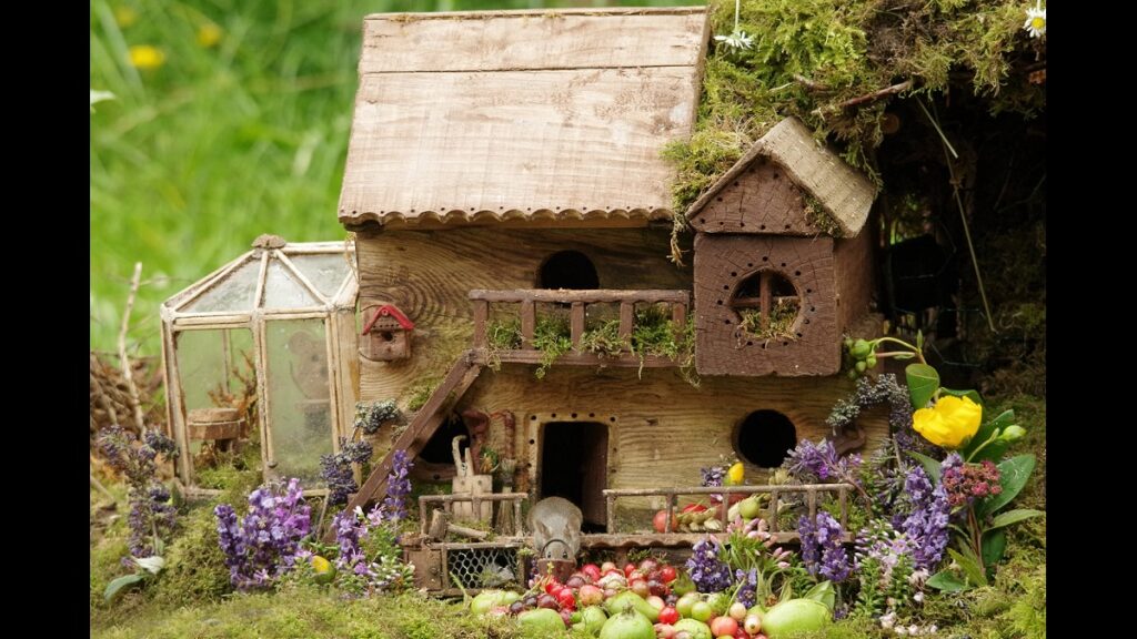 Man Creates Tiny Hobbit Village for Field Mice