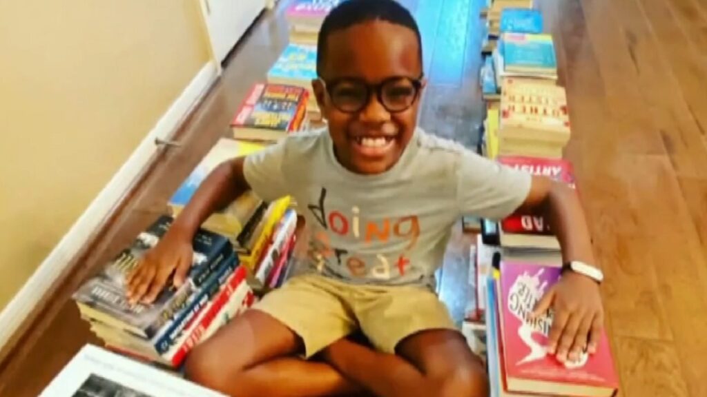 10-yr-old aims to redistribute 500,000 books to spread love for reading